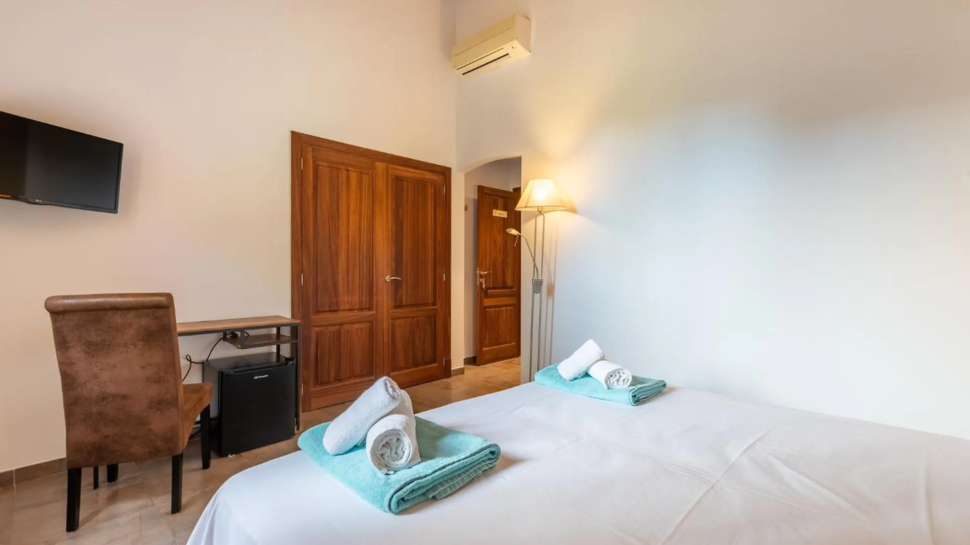 Agroturismo Son Sampoli By Mhr Llucmajor  España